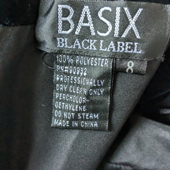 Designer Blk Velvet and Lace Gown by Basix sz 8. Strapless - Picture 6 of 9